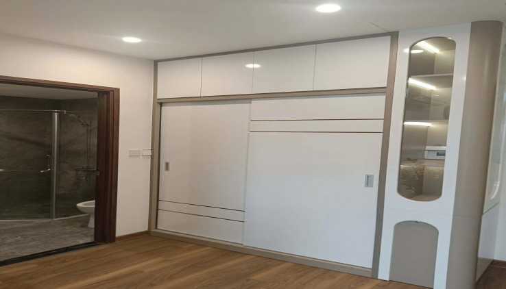 Cần bán căn Studio 27,4m² ZR1 – Full nội thất – Ban công Tây Bắc – Giá 2,55 tỷ bao phí